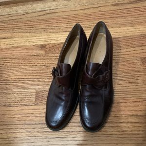 Enzo Angiolini brown leather oxford heels
